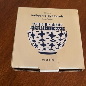 West elm indigo tie-dye bowls set of 3 new in box